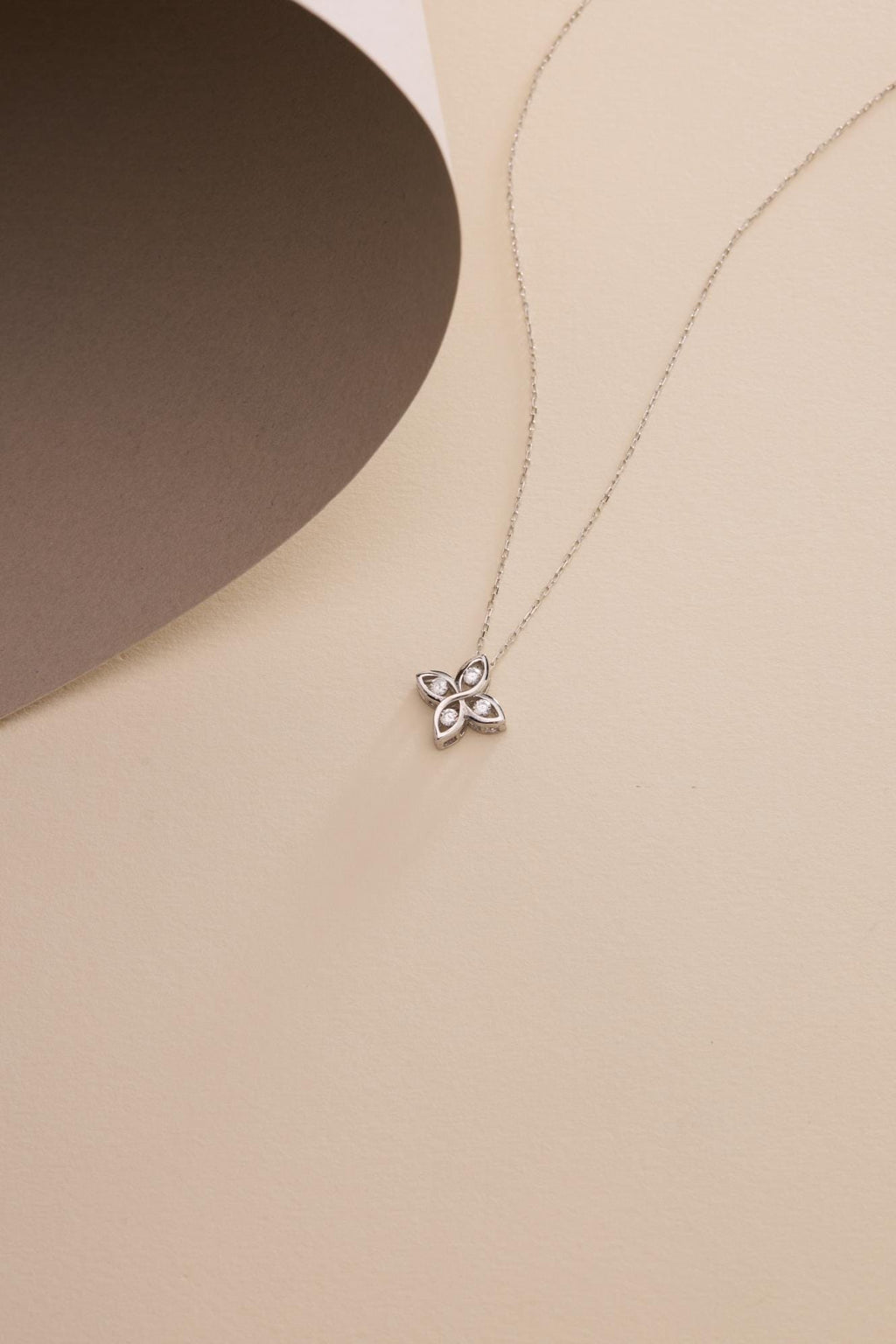 Sterling Silver Flower Necklace | Four Leaf Zircon Pendant Jewelry for Women