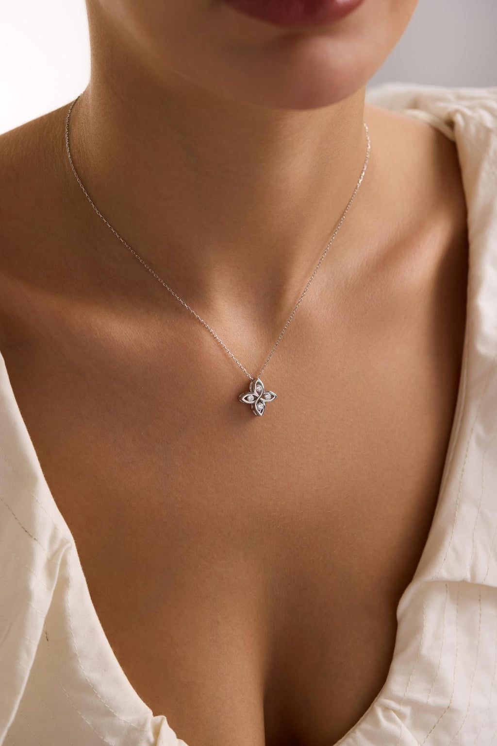 Sterling Silver Flower Necklace | Four Leaf Zircon Pendant Jewelry for Women