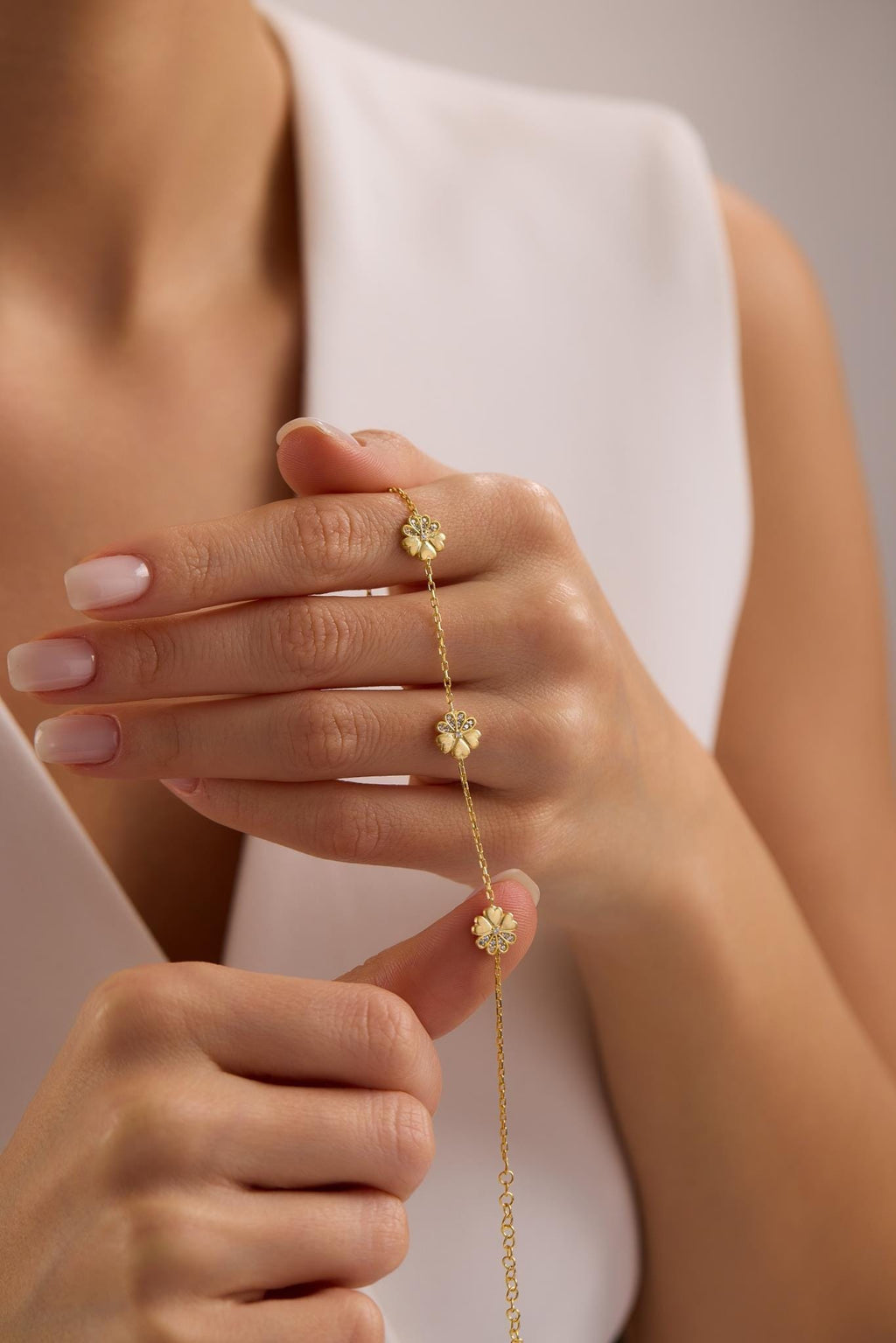 Daisy Bracelet Silver 925 | Dainty Floral Jewelry | Gold Plated Zircon Chain | Gift for Her