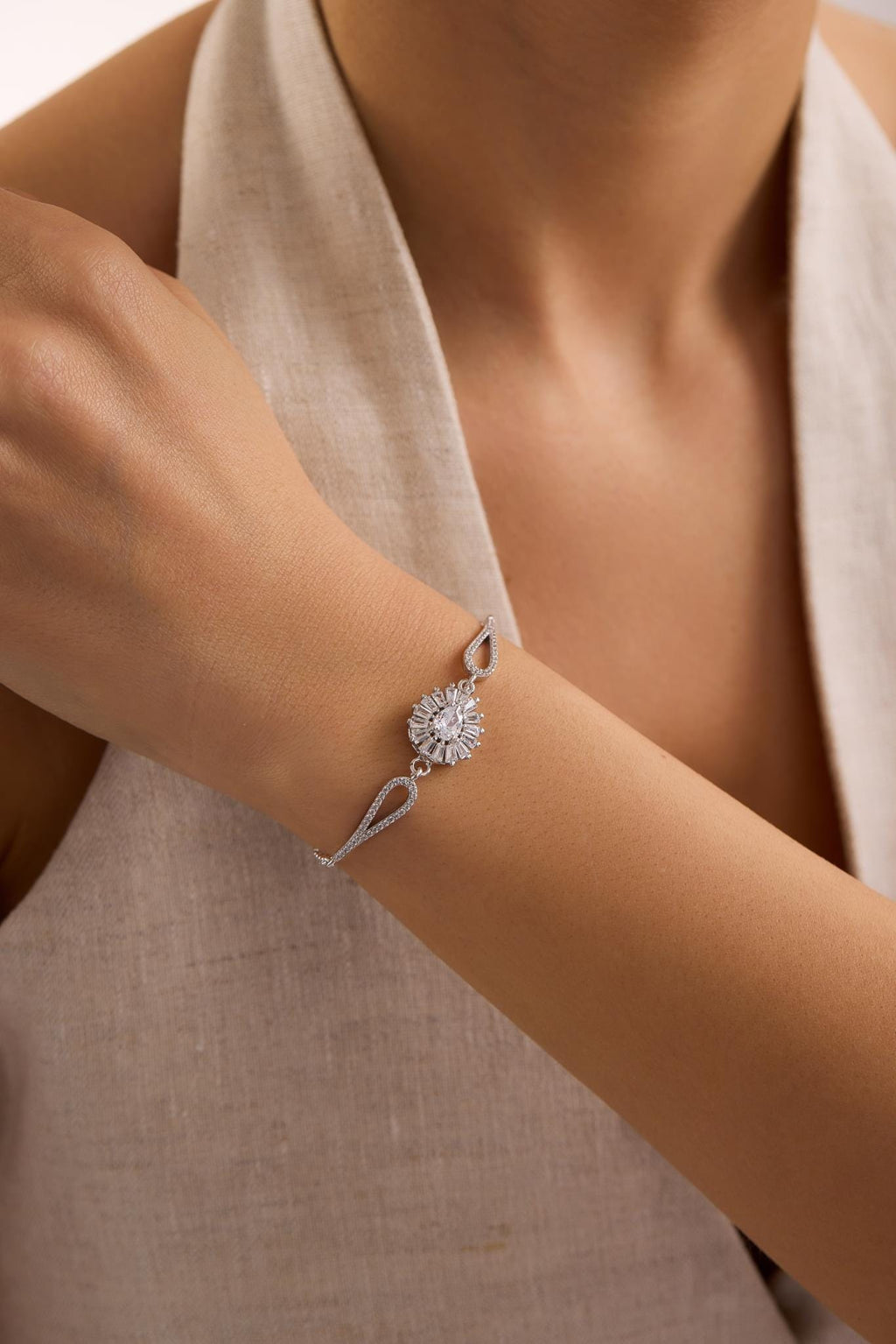 Sterling Silver White Zircon Teardrop Bangle Bracelet