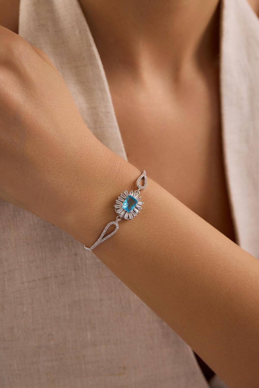 Sterling Silver Baguette Aquamarine Bracelet | Zircon (NRZ1000859)