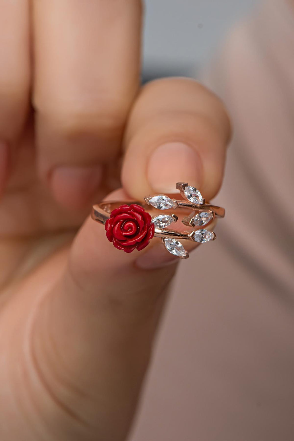 Floral Rose Vine Adjustable Ring | Rose Gold Plated Zircon Accent Design (NRZ999023)