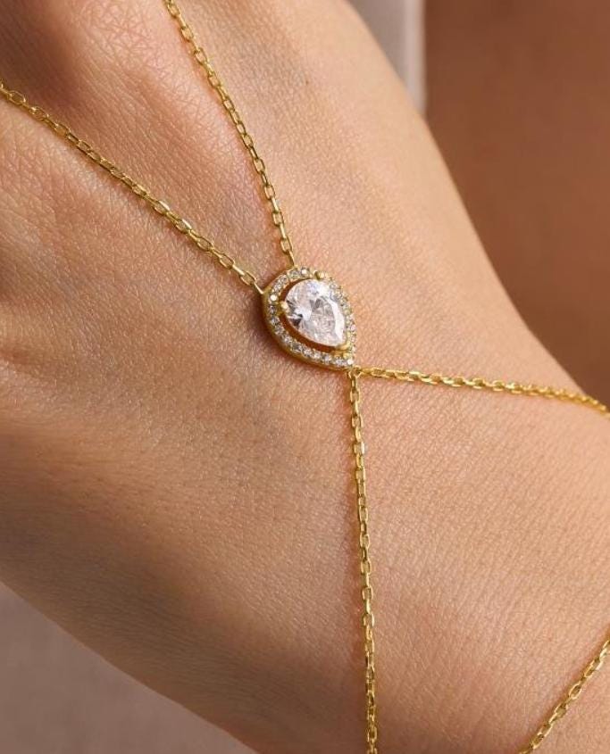 925 Sterling Silver Gold Plated White Teardrop Zircon Hand Chain Bracelet (NRZ1000822)