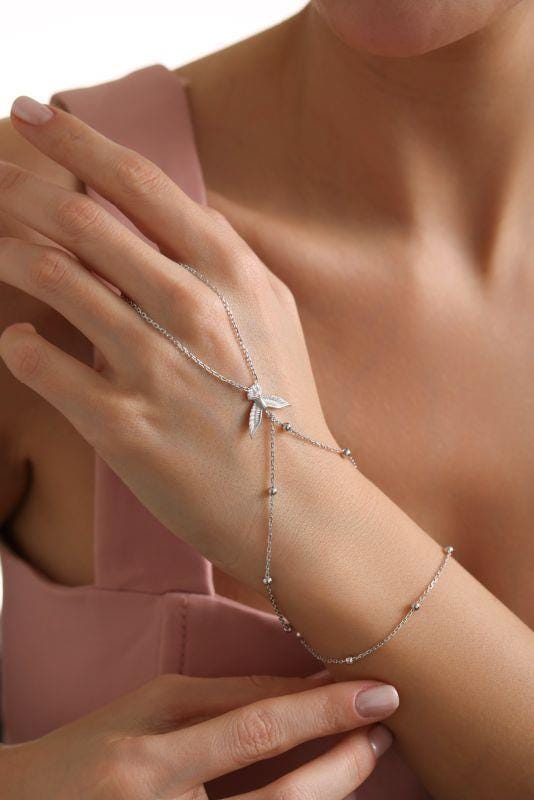 925 Sterling Silver Rhodium Plated Phoenix Hand Chain Bracelet with Zircon Stones, Mythical Bird Slave Bracelet, Elegant Hand Jewelry