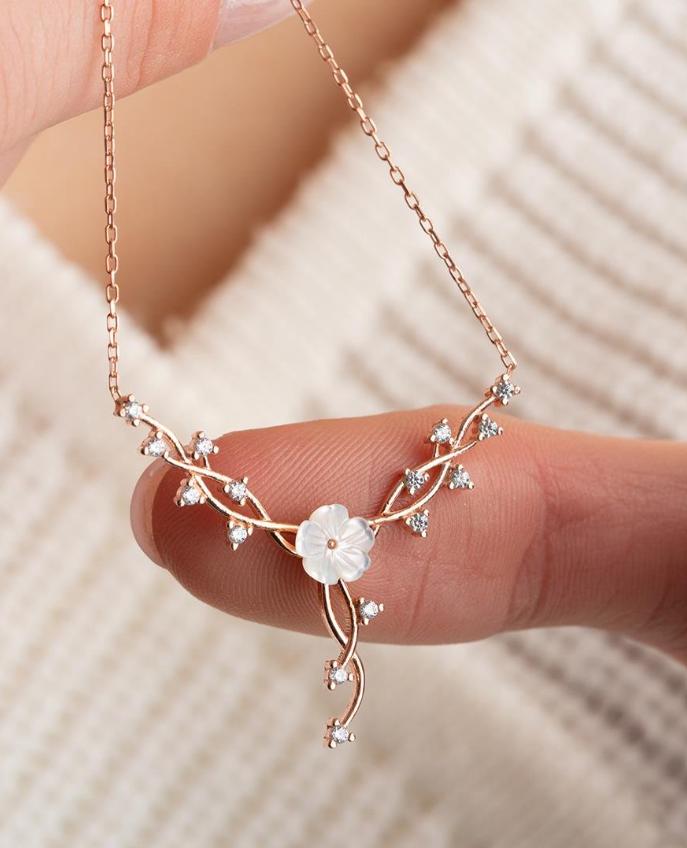 Rose Gold Magnolia Necklace | Sterling Silver Zircon Floral Vine Pendant (NRZ998918)