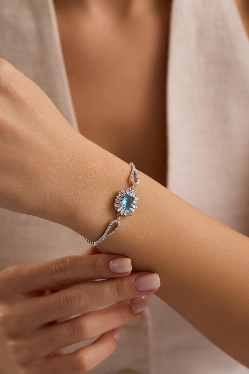 Sterling Silver Baguette Aquamarine Bracelet | Zircon (NRZ1000859)
