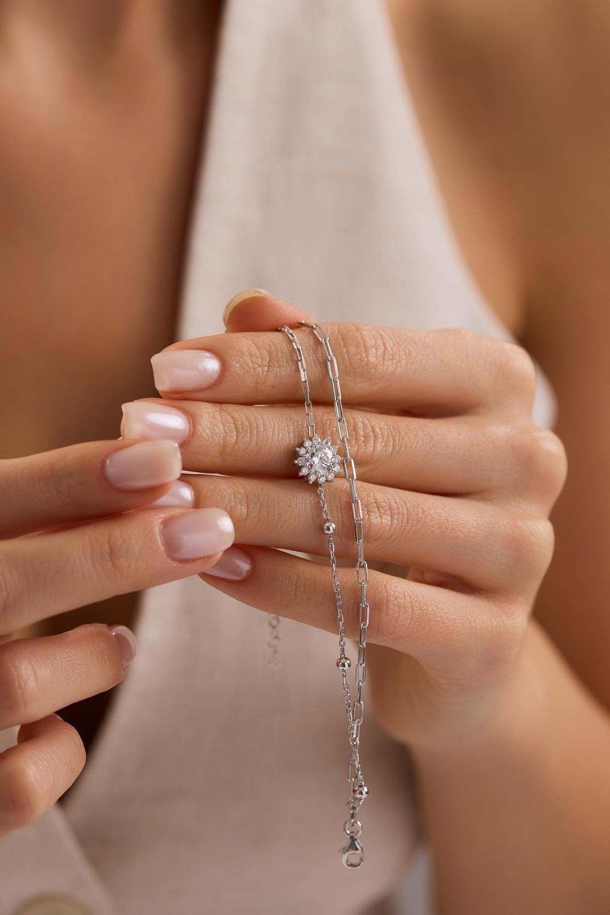 925 Sterling Silver Rhodium Plated Double Chain Diamond Setting Solitaire Bracelet with Zircon (NRZ1000814)