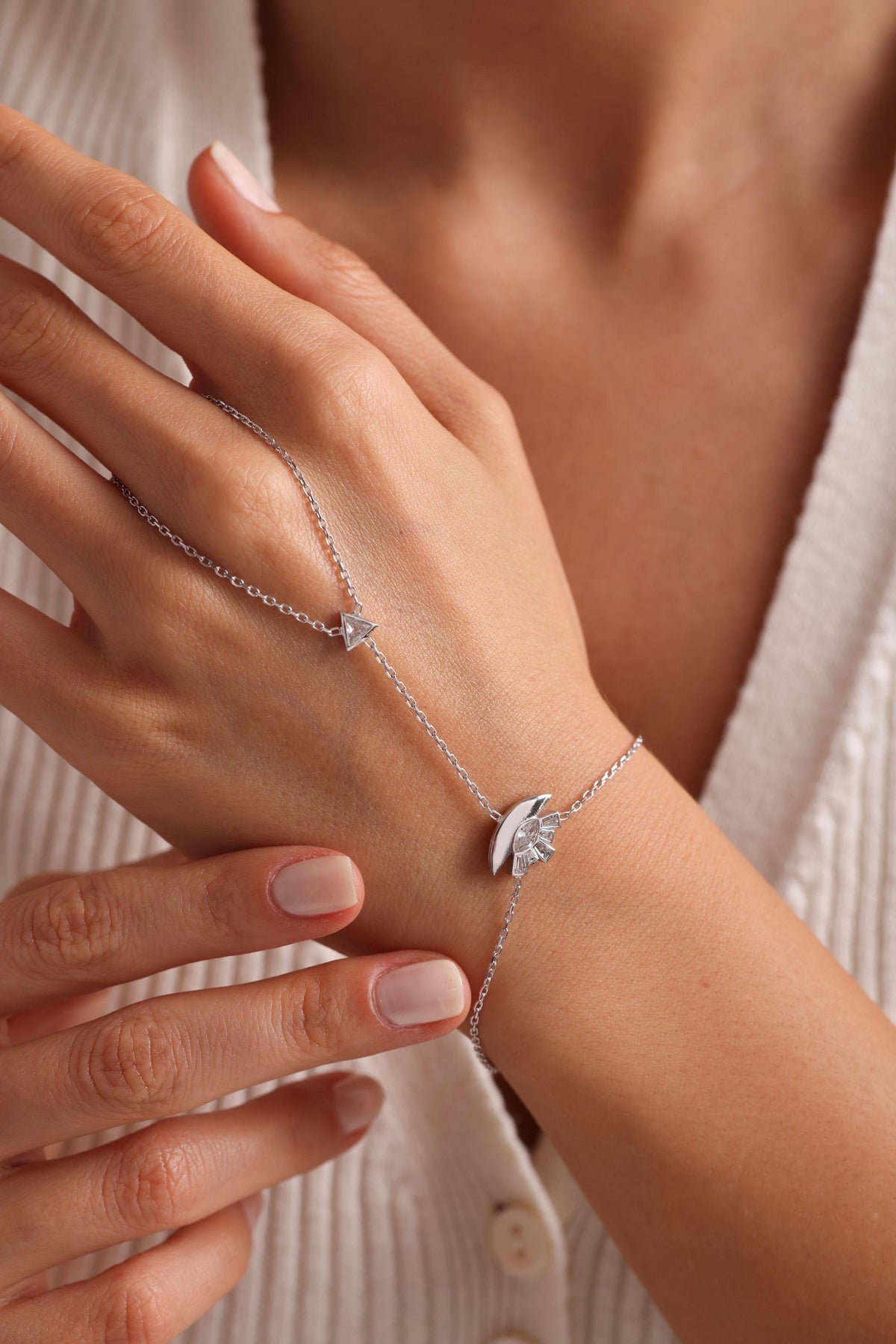 Sterling Silver Lotus Shahmaran Bracelet | Triple Flower Zircon Hand Chain Gift for Her