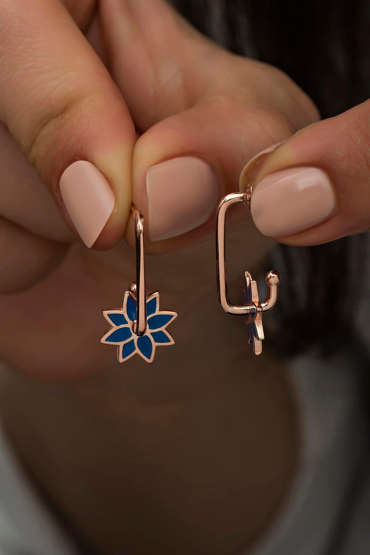 925 Sterling Silver Blue Enamel Windmill Earrings | Rose Gold Plated Minimal Jewelry (NRZ998498)