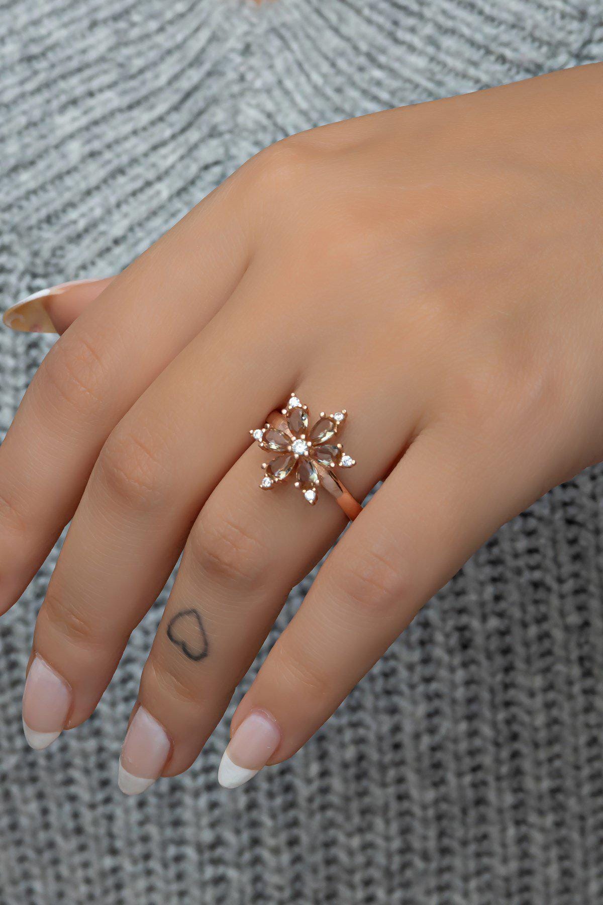 Camellia Flower Ring, Adjustable 925 Sterling Silver Zultanite Stone Ring for Women (NRZ998750)
