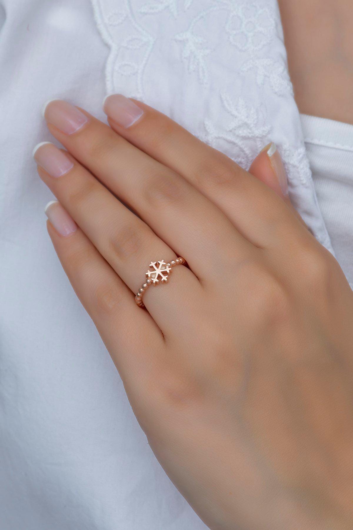 Snowflake Ring, Adjustable 925 Sterling Silver Minimal Ring for Women (NRZ99379)