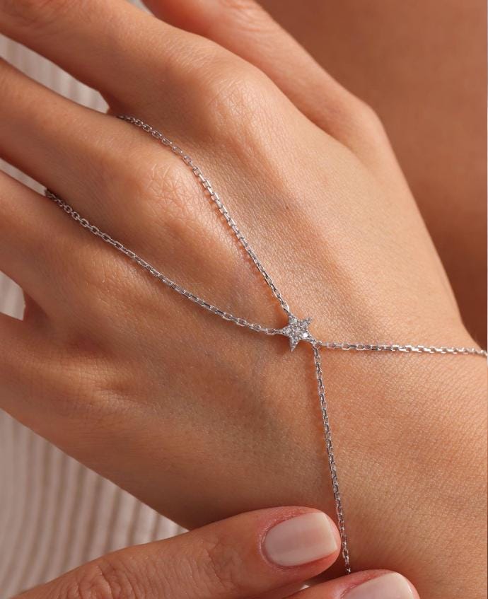 Silver Star Hand Chain Bracelet | 925 Sterling Silver Minimal Jewelry (NRZ999840)