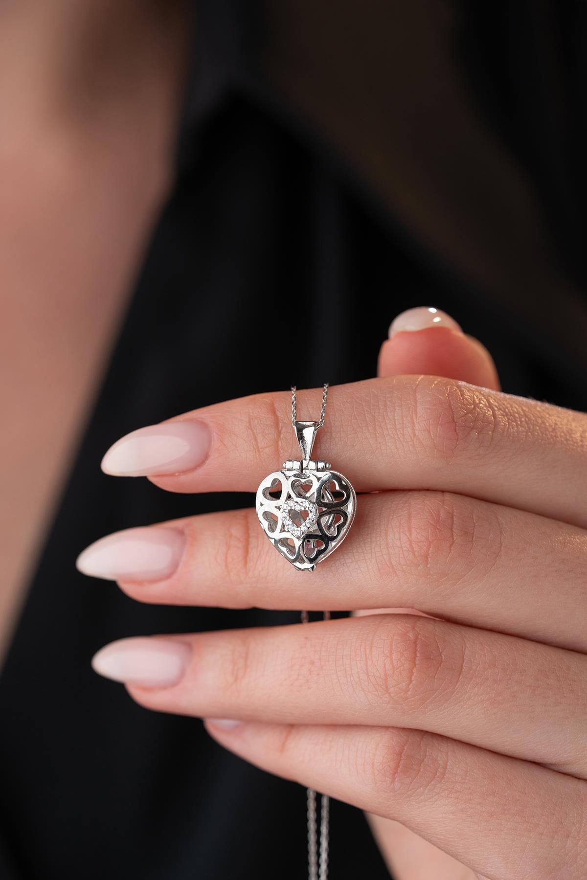 925 Sterling Silver Rhodium Heart Locket Necklace Zircon