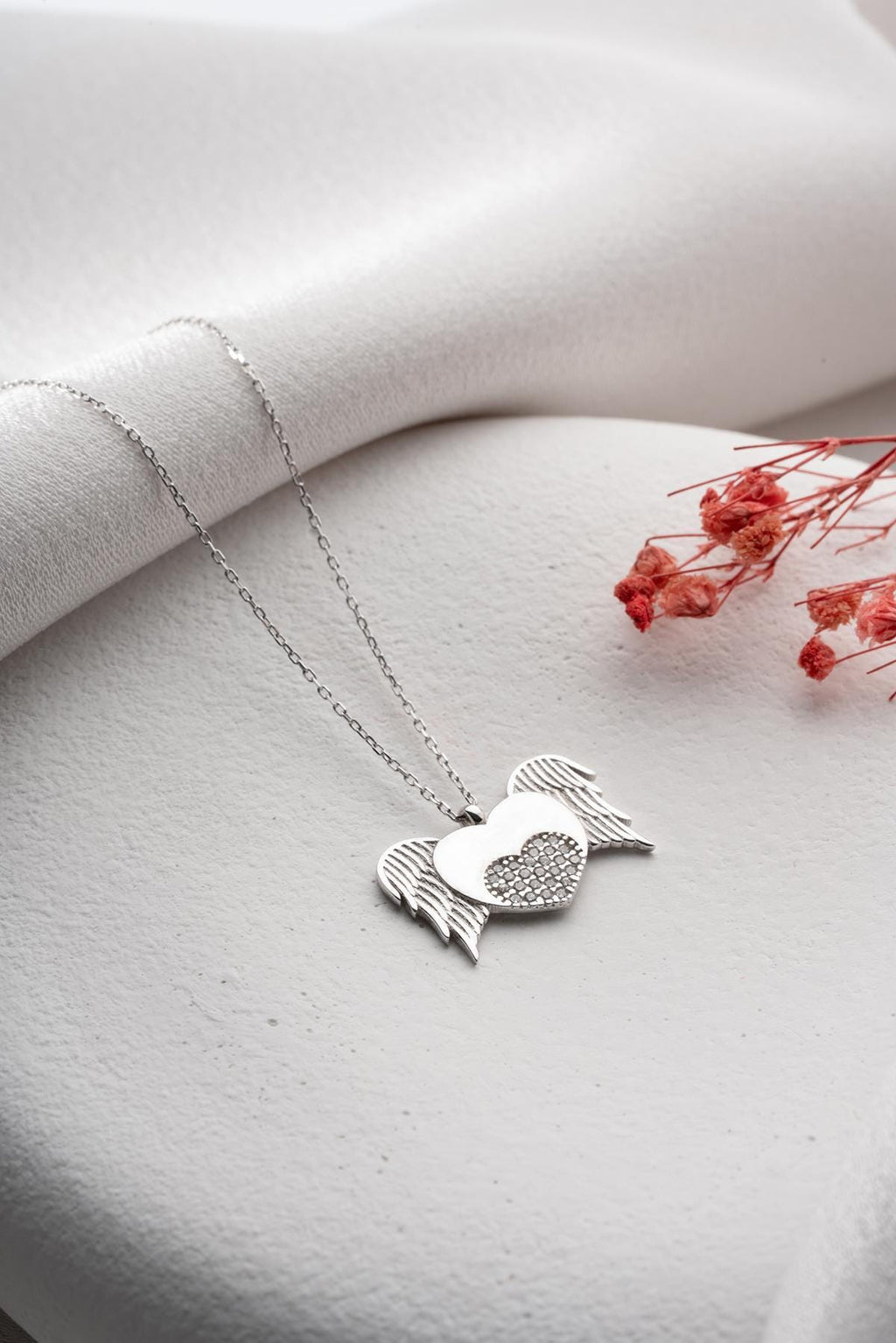 925 Sterling Silver Rhodium Flying Heart Necklace | Zircon Dainty Pendant