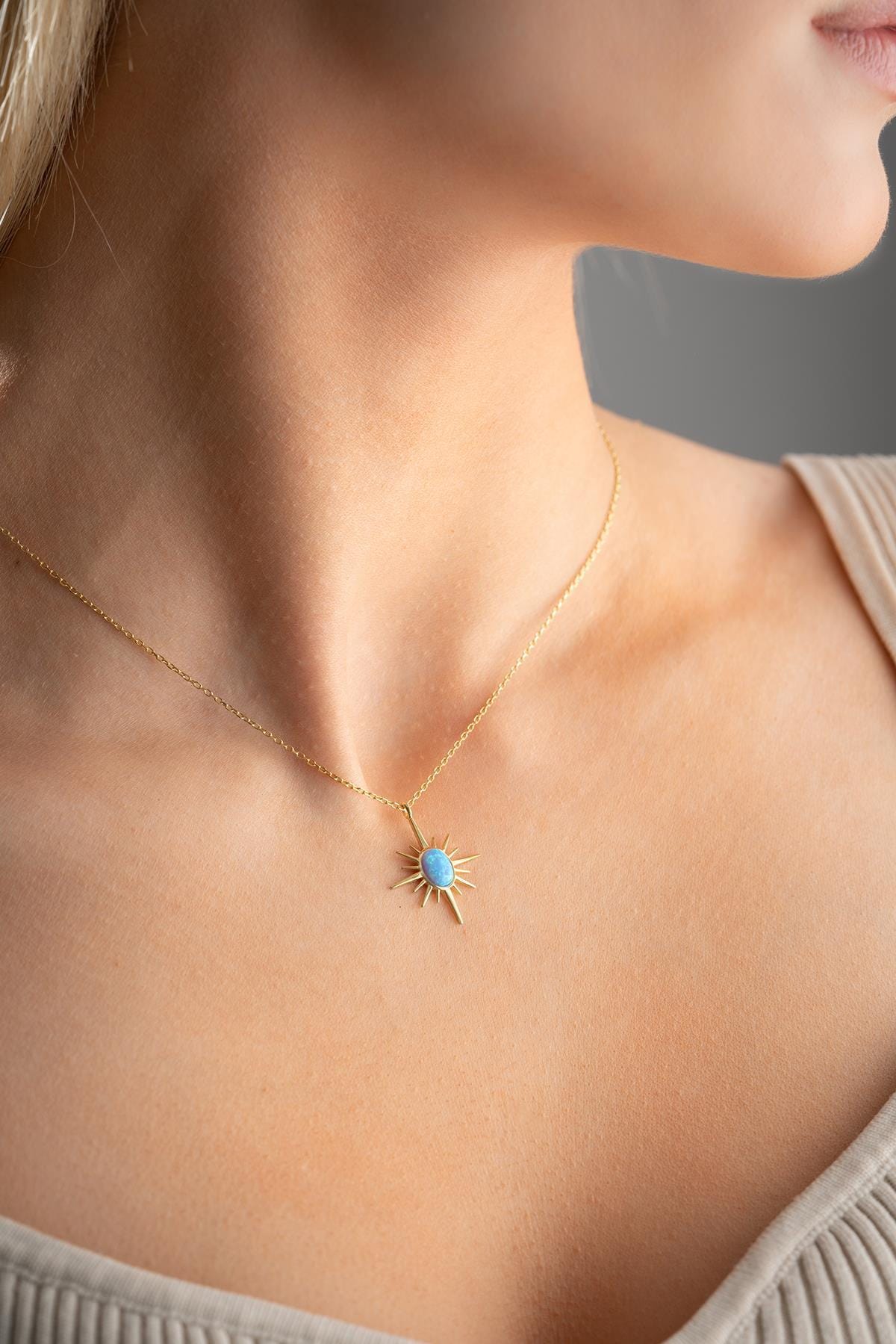 Opal North Star Necklace | 14K Gold Plated 925 Silver Star Pendant