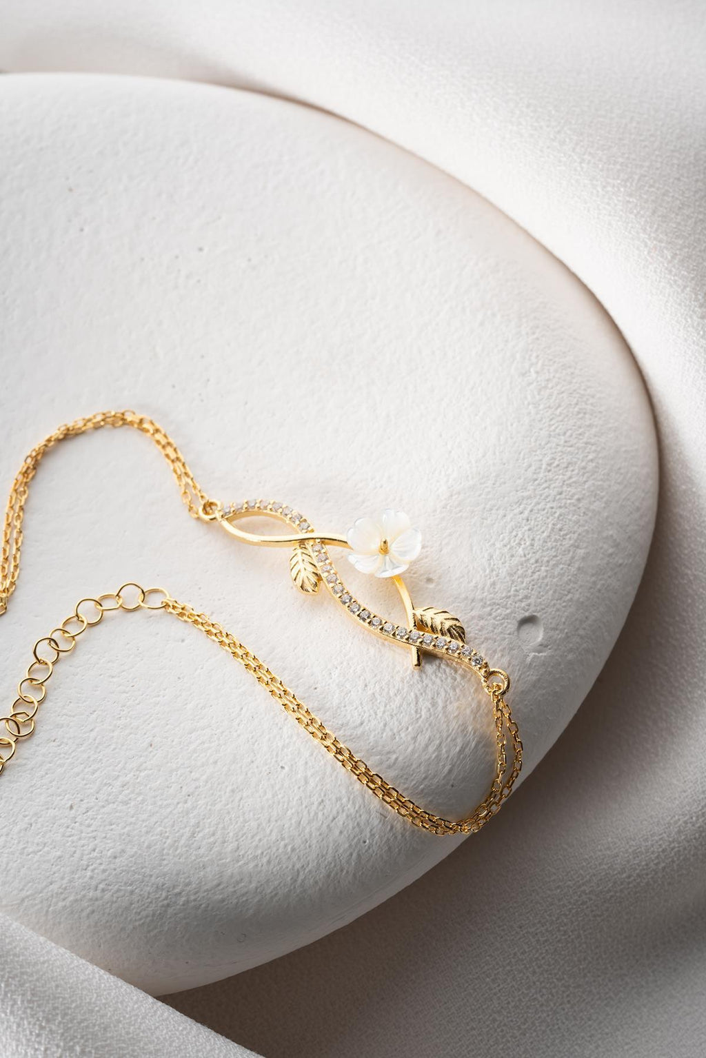 Magnolia Flower Bracelet | 925 Sterling Silver Gold Plated Zircon Dainty Jewelry
