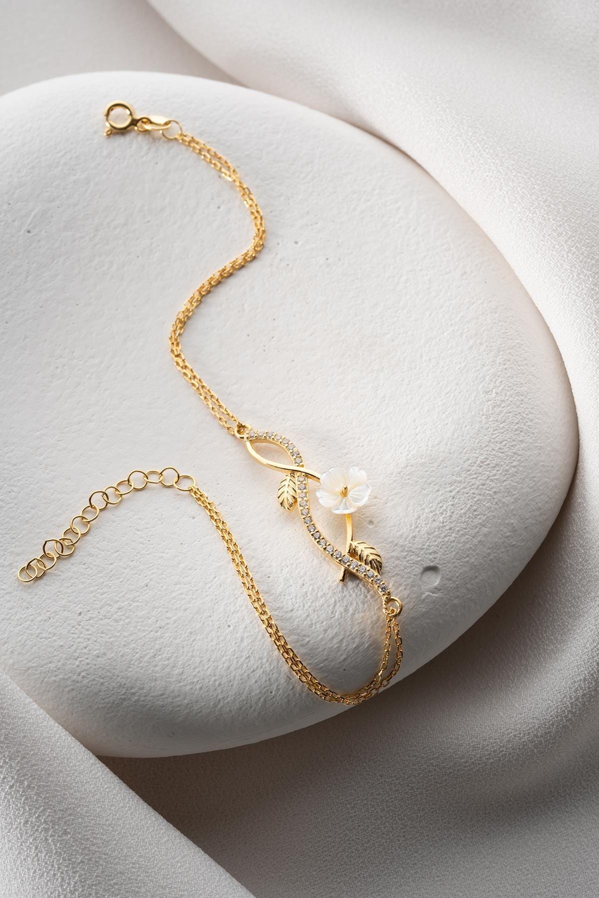 Magnolia Flower Bracelet | 925 Sterling Silver Gold Plated Zircon Dainty Jewelry