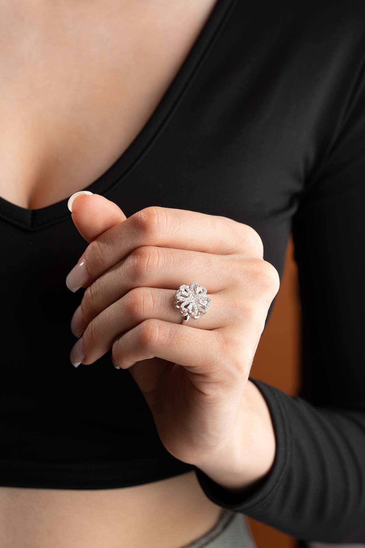 Adjustable Clover Spin Ring | 925 Sterling Silver Zircon Heart Design