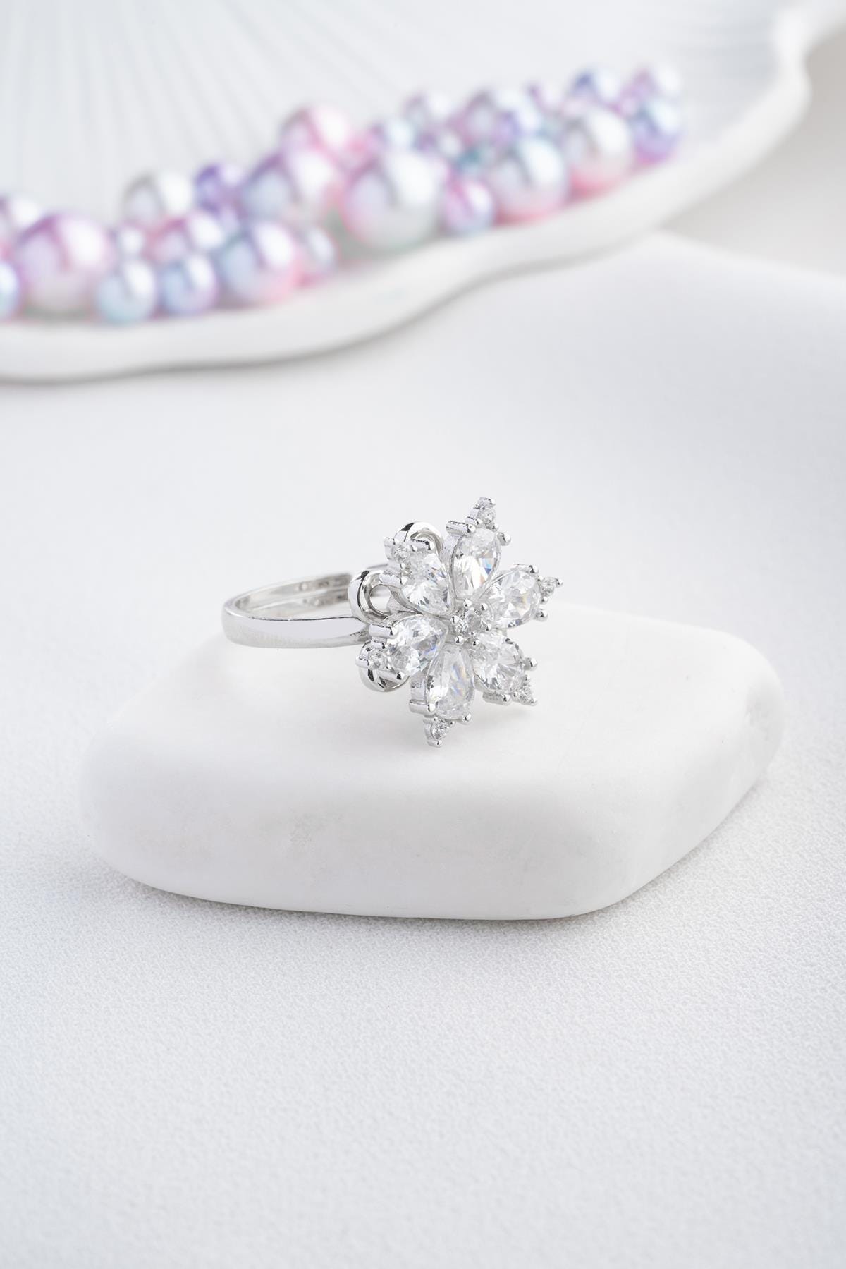 Adjustable Camellia Spin Ring | 925 Sterling Silver White Zircon