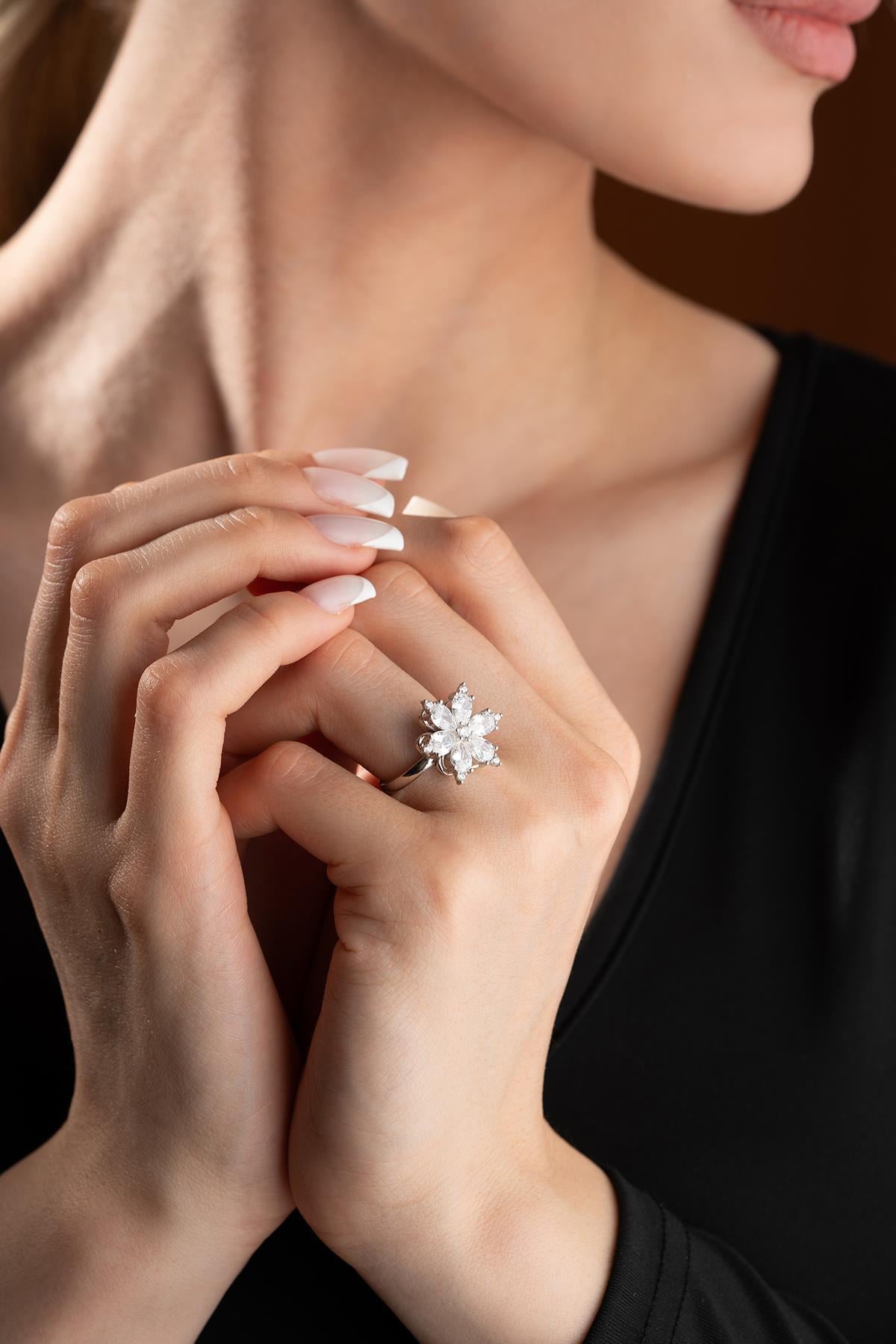 Adjustable Camellia Spin Ring | 925 Sterling Silver White Zircon