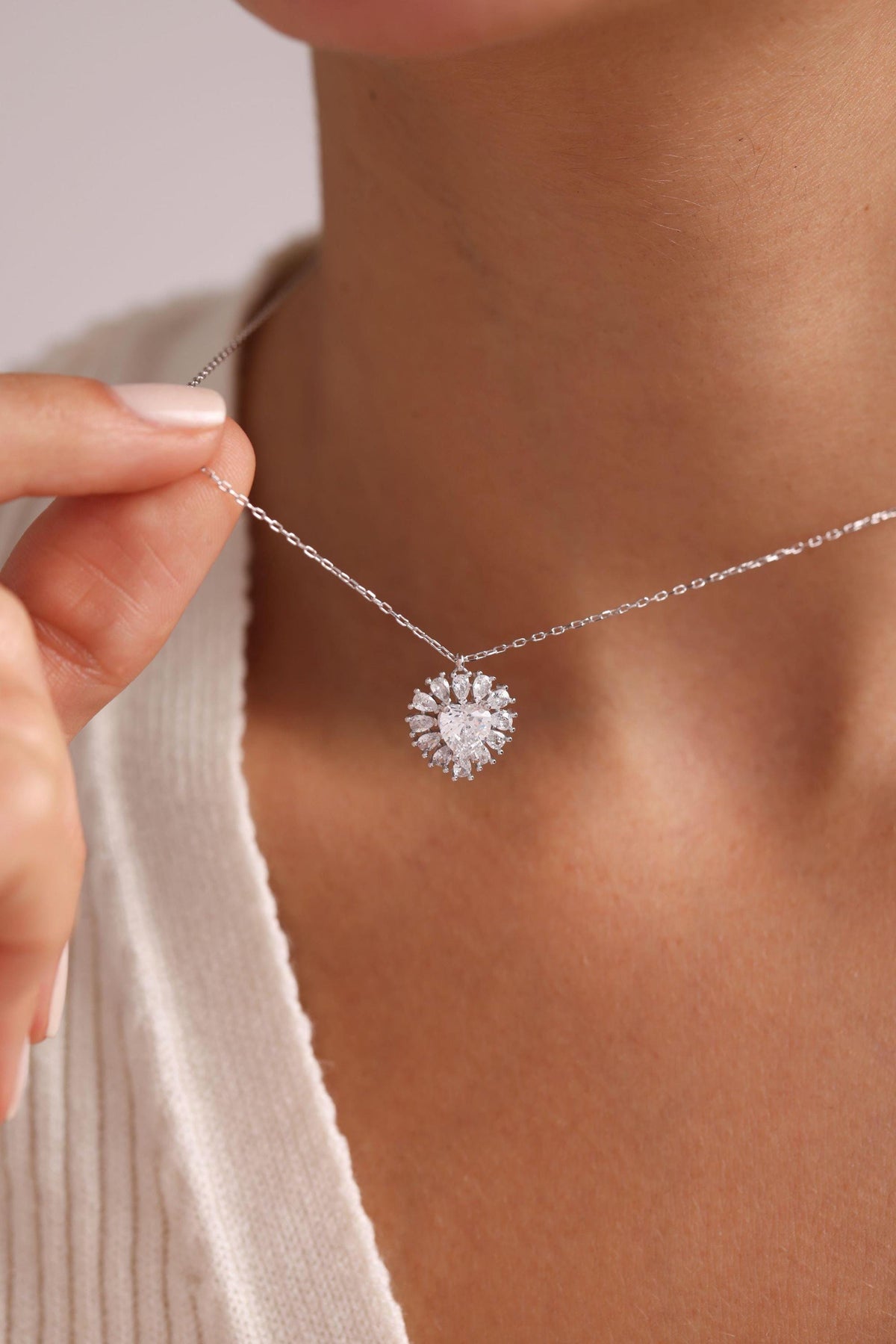 Baguette Heart Necklace Silver 925 | Dainty Zircon Jewelry | Minimal White Heart Pendant | Gift