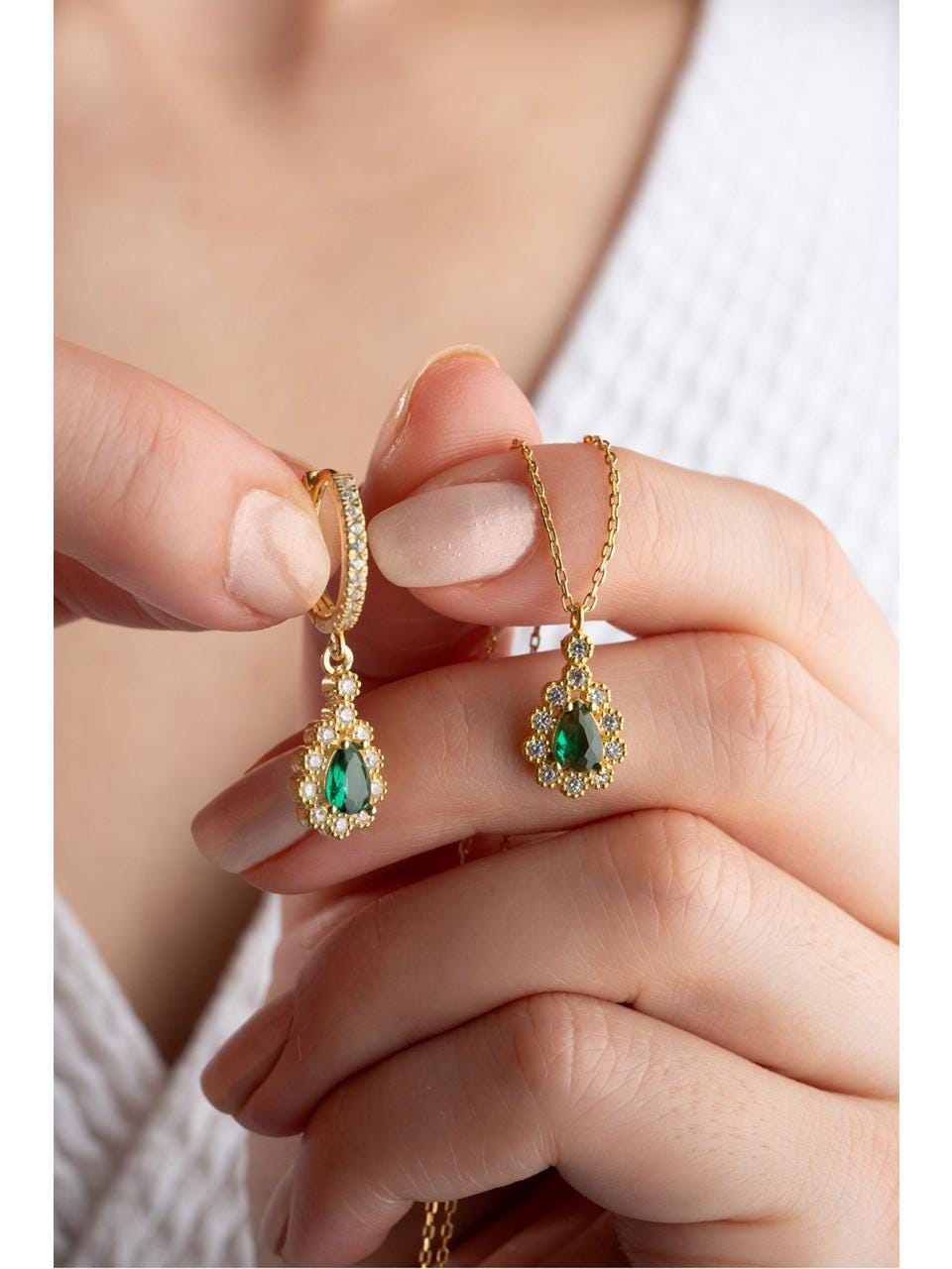 Emerald Drop Jewelry Set | 925 Sterling Silver Necklace Earrings Set