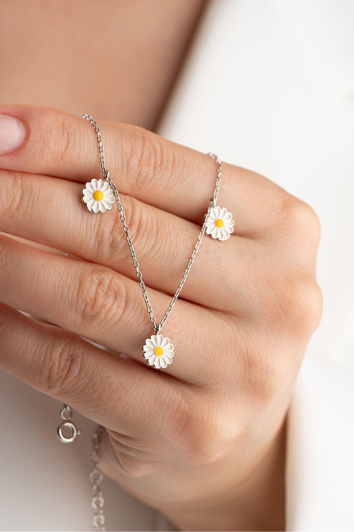 Sterling Silver Daisy Anklet | Floral Ankle Bracelet | Minimal Summer Jewelry