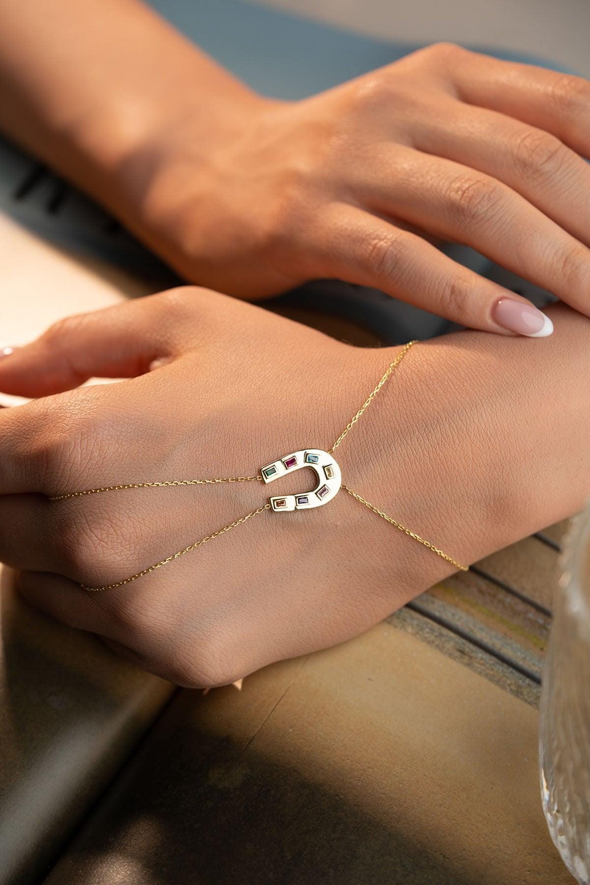 Gold Plated Horseshoe Shahmaran Bracelet | Sterling Silver Zircon Hand Chain