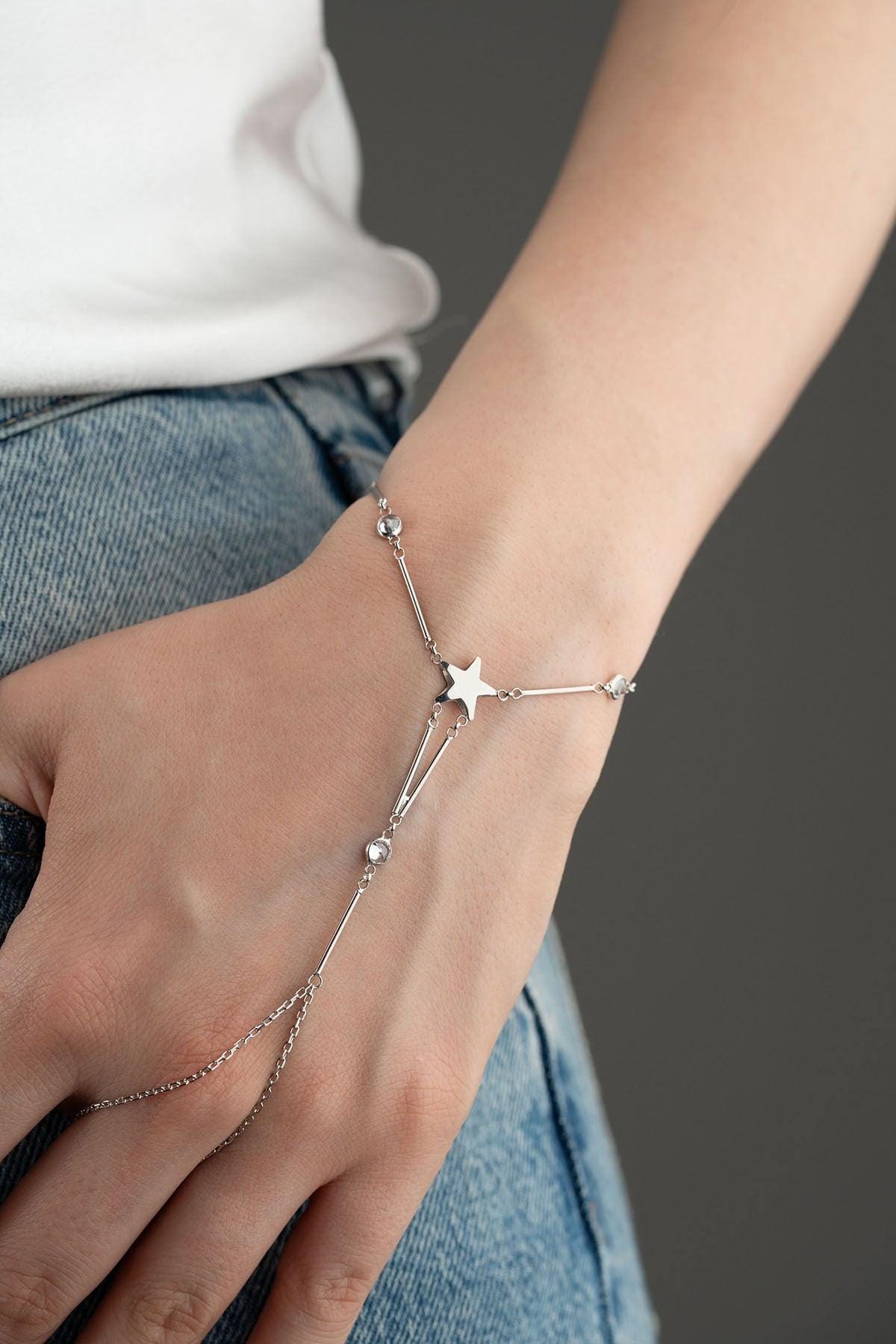 Sterling Silver Star Hand Chain Bracelet | Rhodium Plated Zircon Shahmaran