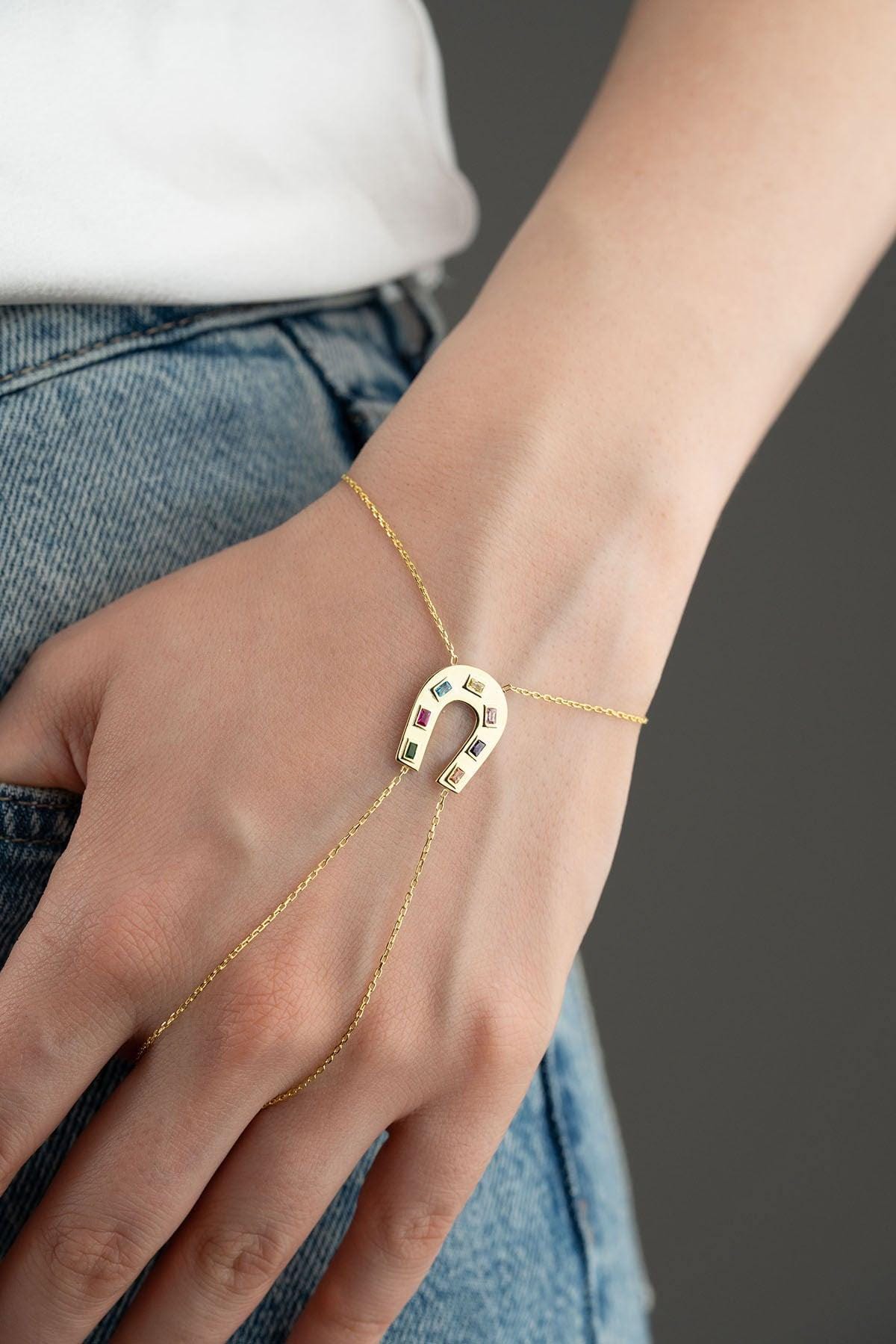Gold Plated Horseshoe Shahmaran Bracelet | Sterling Silver Zircon Hand Chain