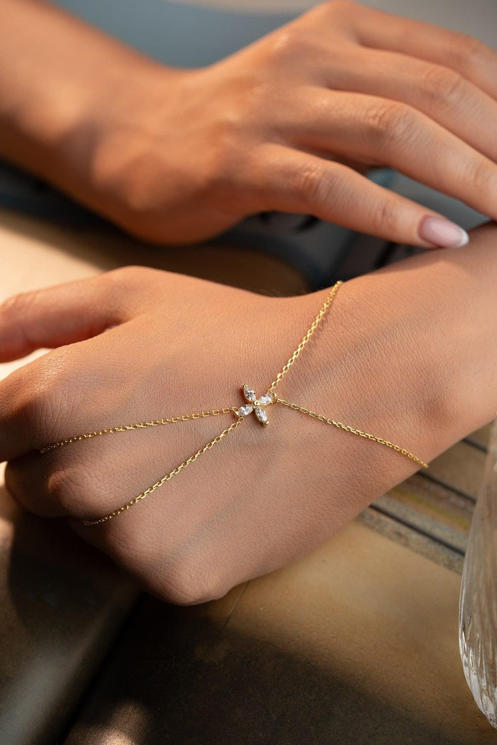 Flower Hand Chain Bracelet, 925 Sterling Silver Jewelry, Gold Plated Zircon Gift